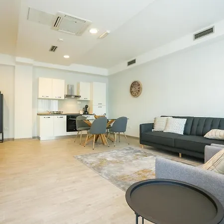 Apartamento Mara Accommodations With Terrace On Kolovare Beach *